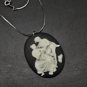 Courting Scene Cameo Pendant Necklace Black White Acrylic Vintage Jewelry